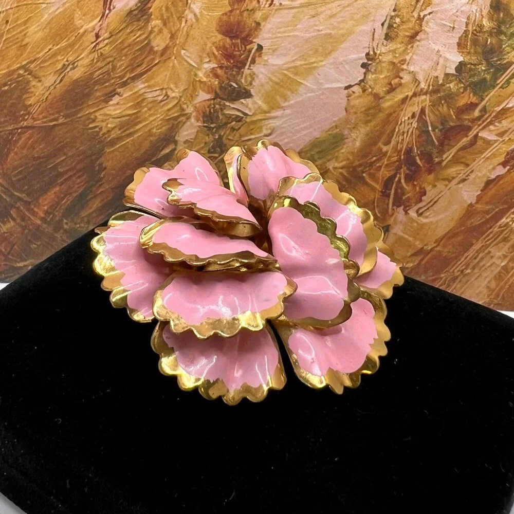 Vintage Pink Painted Metal Carnation Brooch - Picture 10 of 11